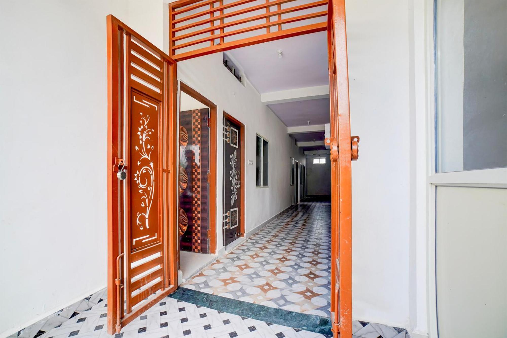Hotel O T G M Shaliks Hotel Bhopal Exteriör bild