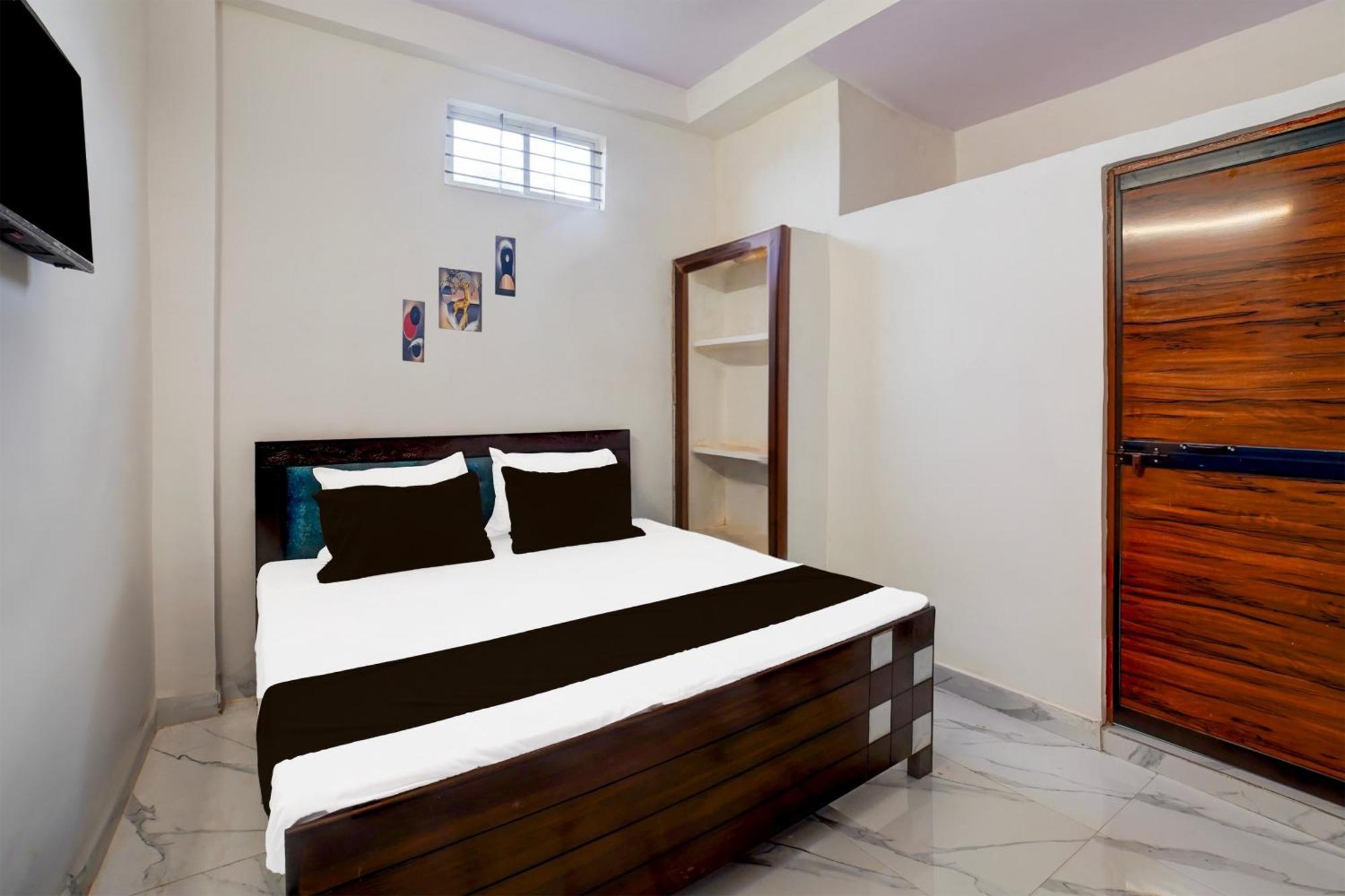 Hotel O T G M Shaliks Hotel Bhopal Exteriör bild