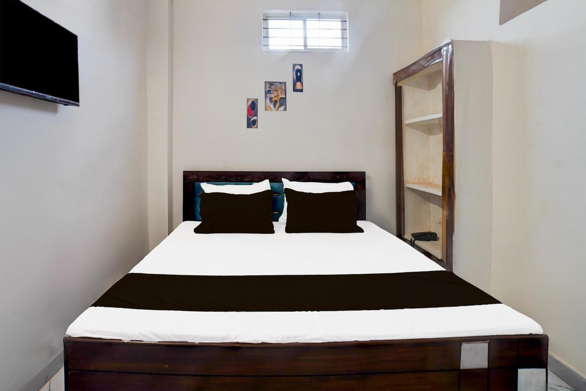 Hotel O T G M Shaliks Hotel Bhopal Exteriör bild