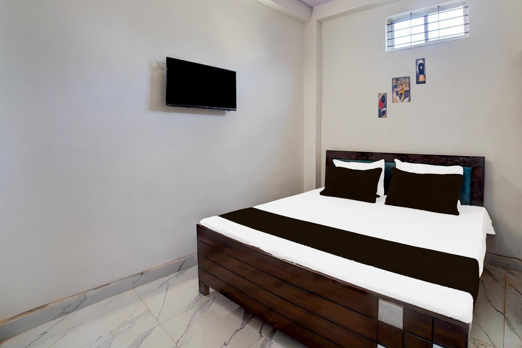 Hotel O T G M Shaliks Hotel Bhopal Exteriör bild