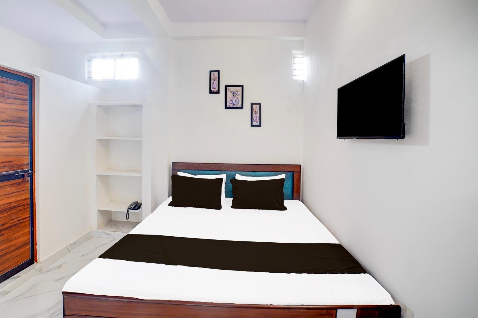 Hotel O T G M Shaliks Hotel Bhopal Exteriör bild